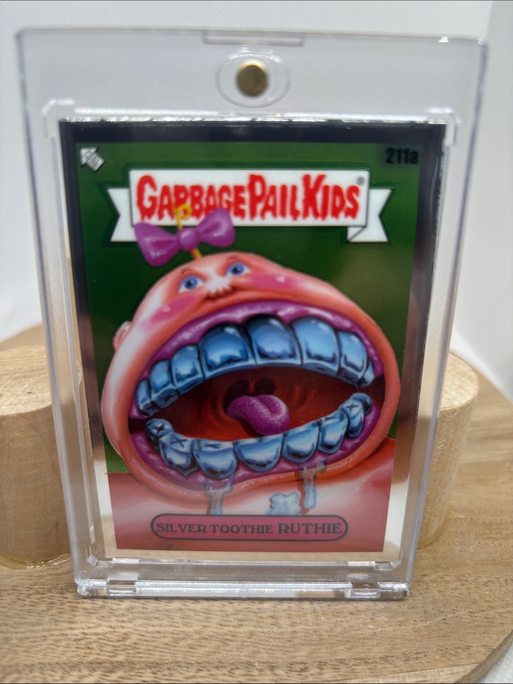 Garbage Pail Kids Silver Toothie Ruthie Trading Card - Pink